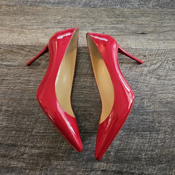 Christian Louboutin Pigalle patent leather heels - Picture 2 of 9